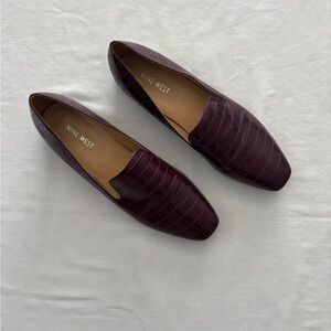 Nine West Deep Purple/Burgundy Croc-Embossed Loafers